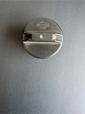 Harley-Davidson Black Round Phone Mount Adapter Cap